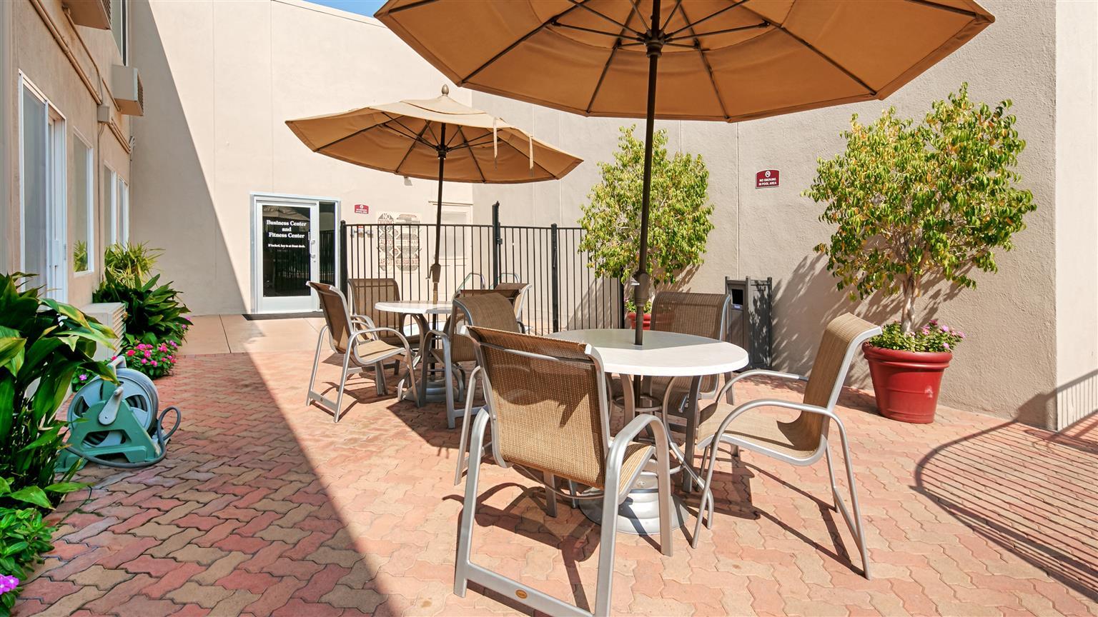 Best Western Canoga Park Motor Inn Los Angeles Eksteriør billede